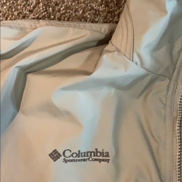 Columbia Jacket - Picture 6 of 6
